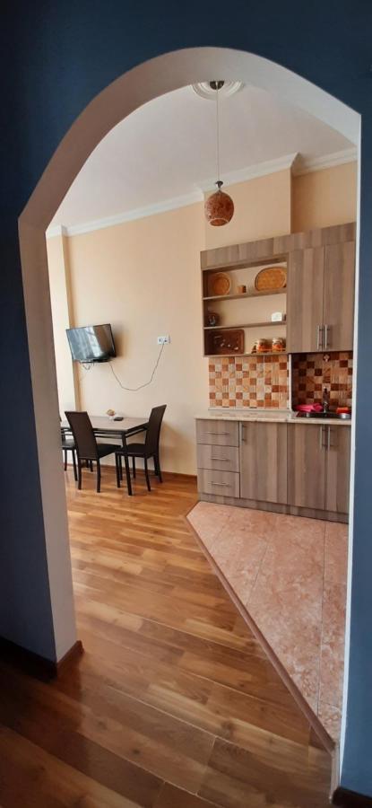 Apartment On Aleksandr Pushkin Street Tbilisi Zewnętrze zdjęcie