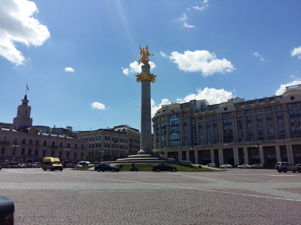 Apartment On Aleksandr Pushkin Street Tbilisi Zewnętrze zdjęcie