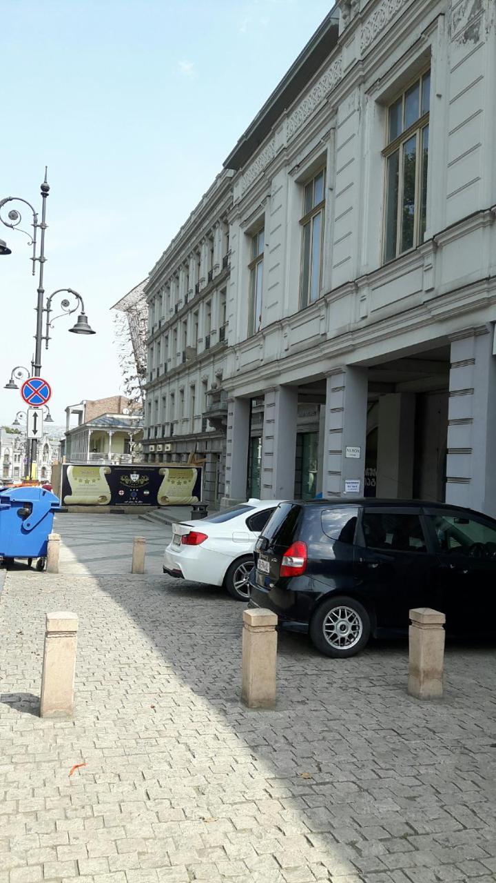Apartment On Aleksandr Pushkin Street Tbilisi Zewnętrze zdjęcie